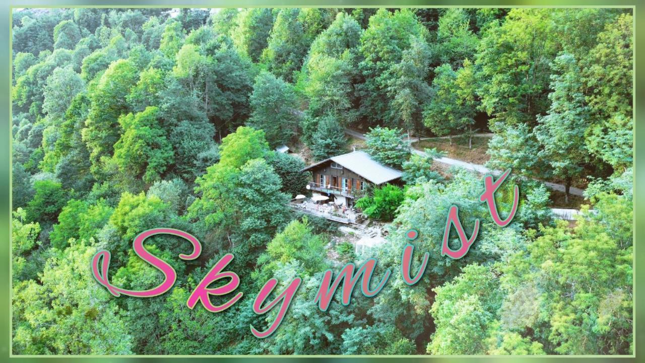 Skymist Maison D'Hotes Biert エクステリア 写真